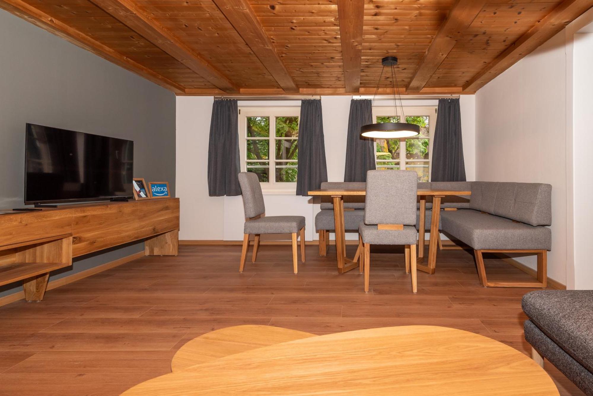 Crimson Cottage Apartments Dornbirn Exterior foto