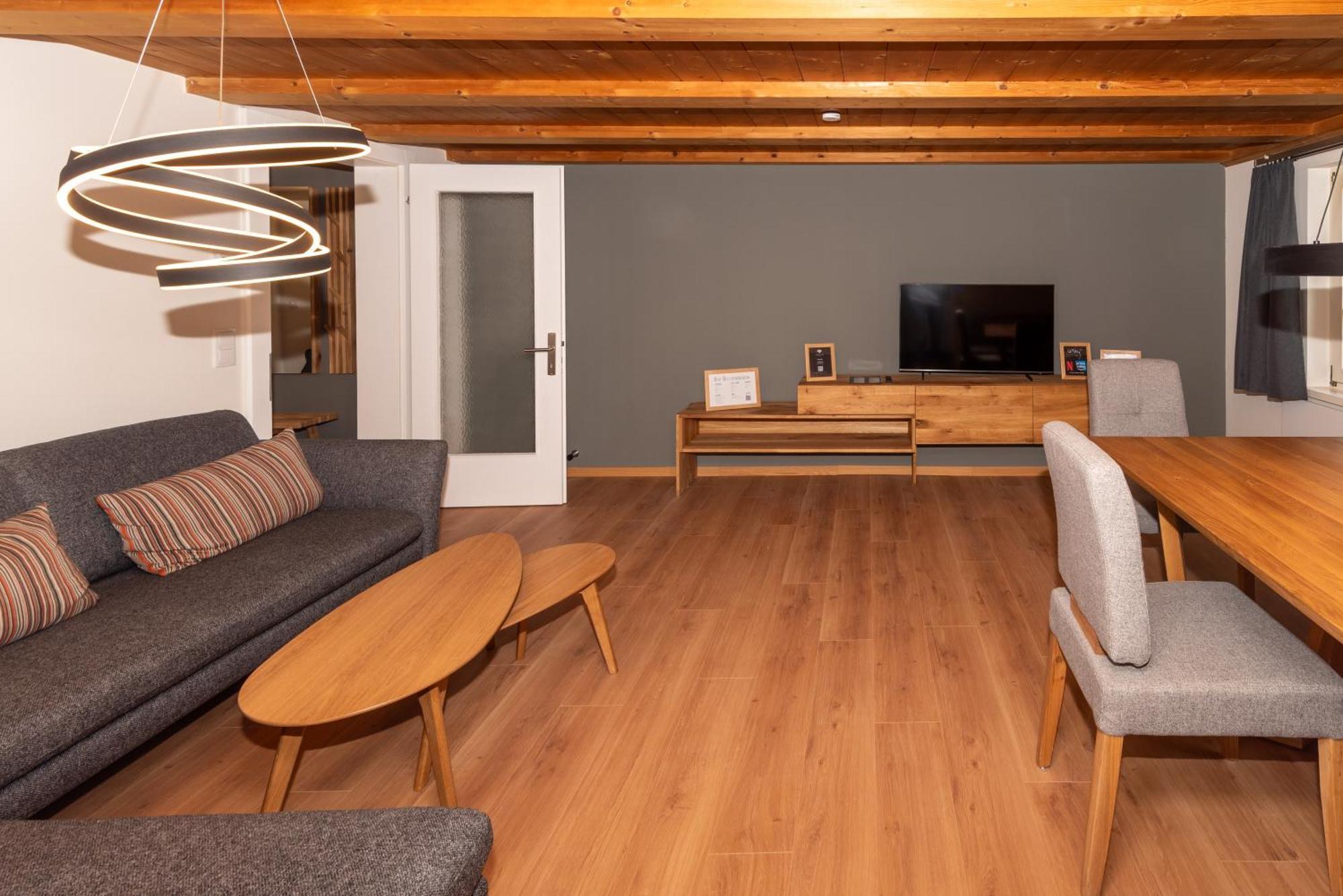 Crimson Cottage Apartments Dornbirn Exterior foto
