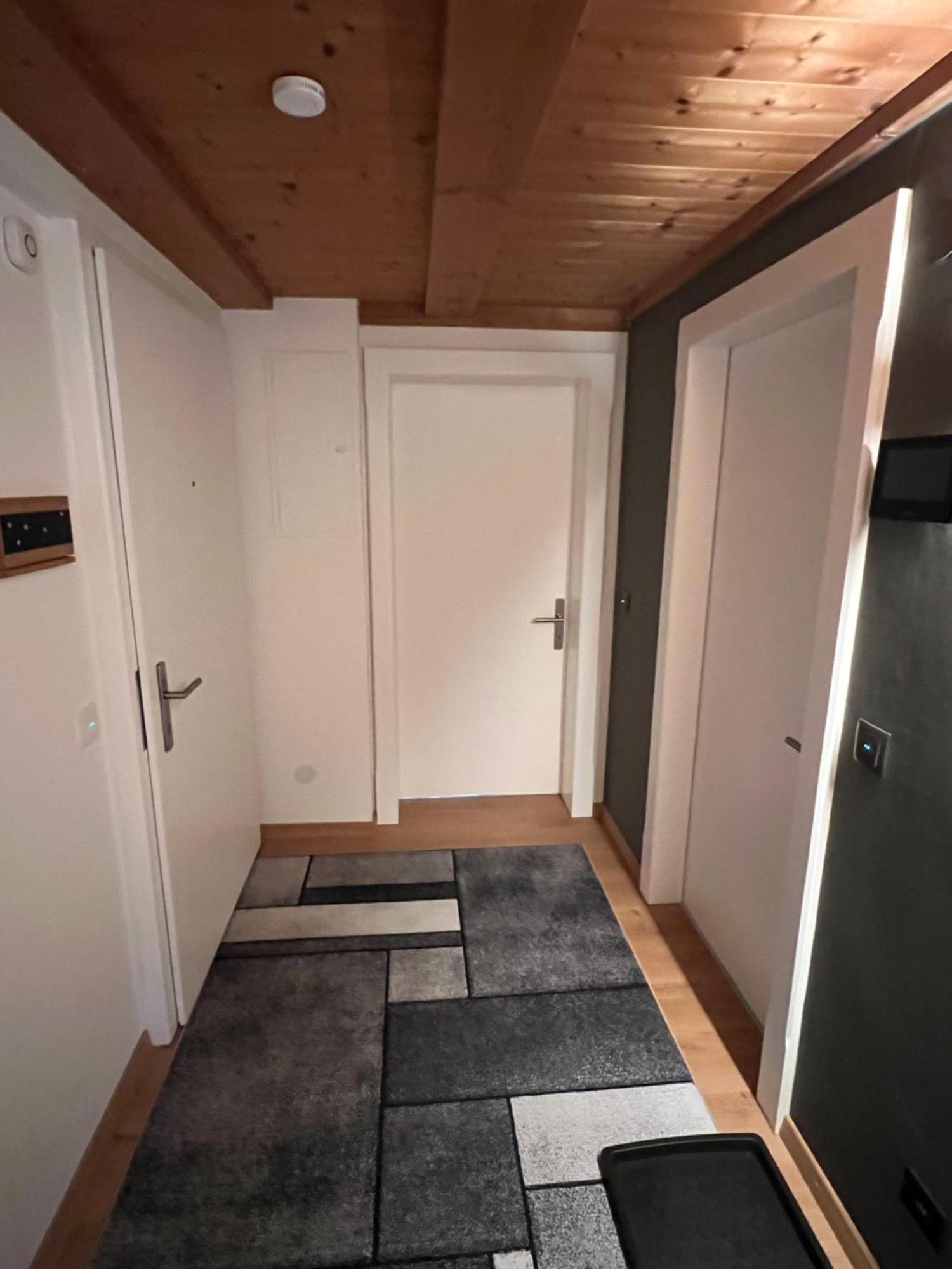 Crimson Cottage Apartments Dornbirn Exterior foto